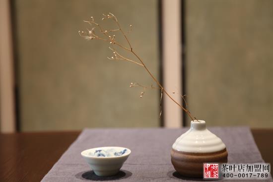 茶宠系列-心爱的花插--出格款式的花插-典范茶饰茶馆