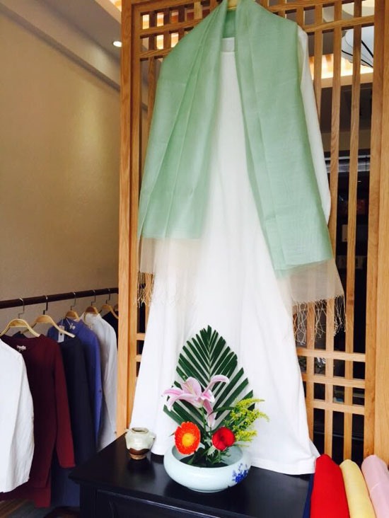 惜物棉麻茶服加盟店－棉麻面料加盟品牌－高级茶服女装