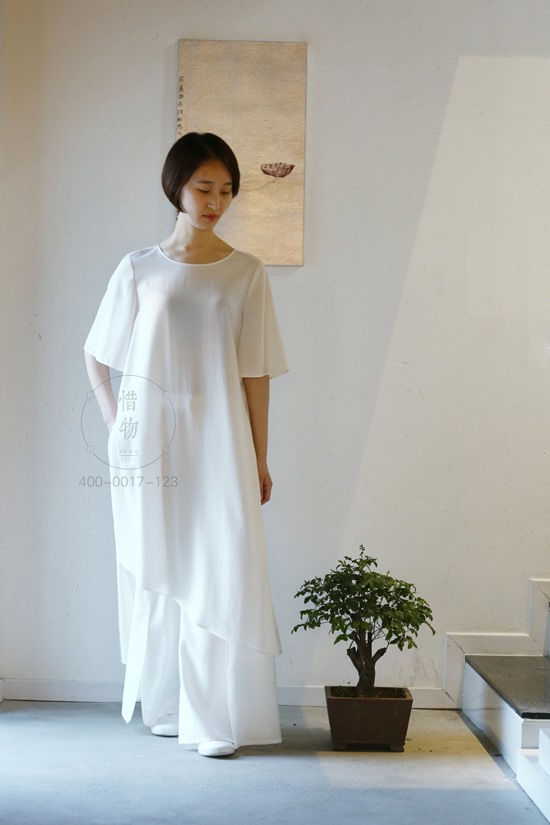 茶服品牌－惜物棉麻茶服典范女装连衣裙－茶服女装典范格式展现