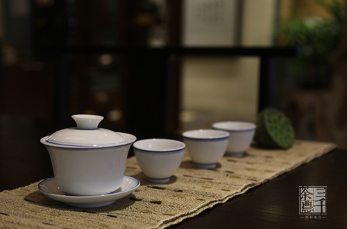 吉林茶叶连锁店_茶叶加盟店_吉林茶叶茶具零售市场