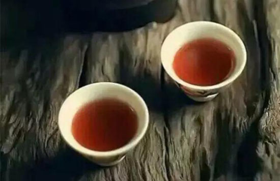 肠胃不好的茶友应当若何品茗！