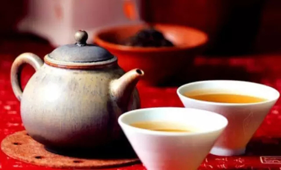 哪些人更该当多喝点普洱黑茶
